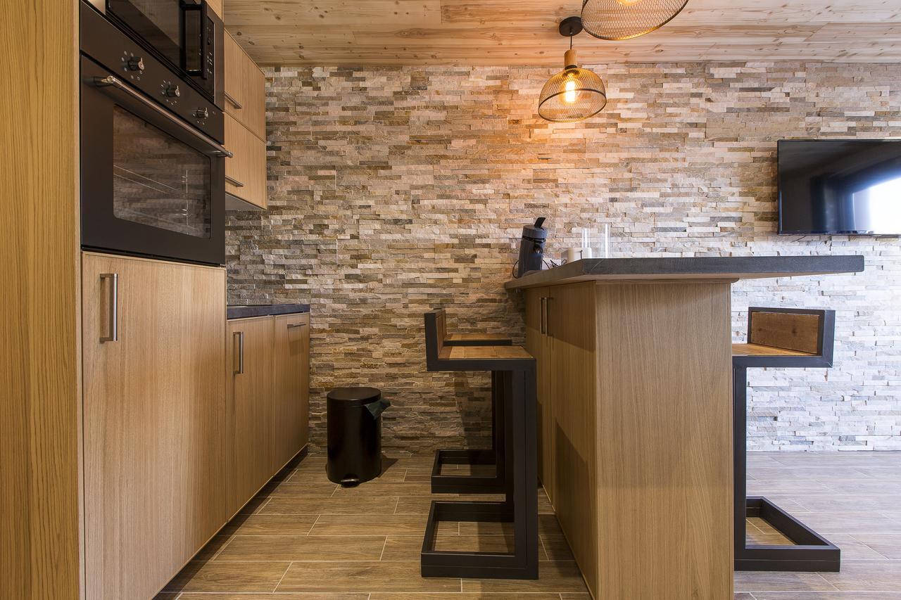 Jalp Apartment